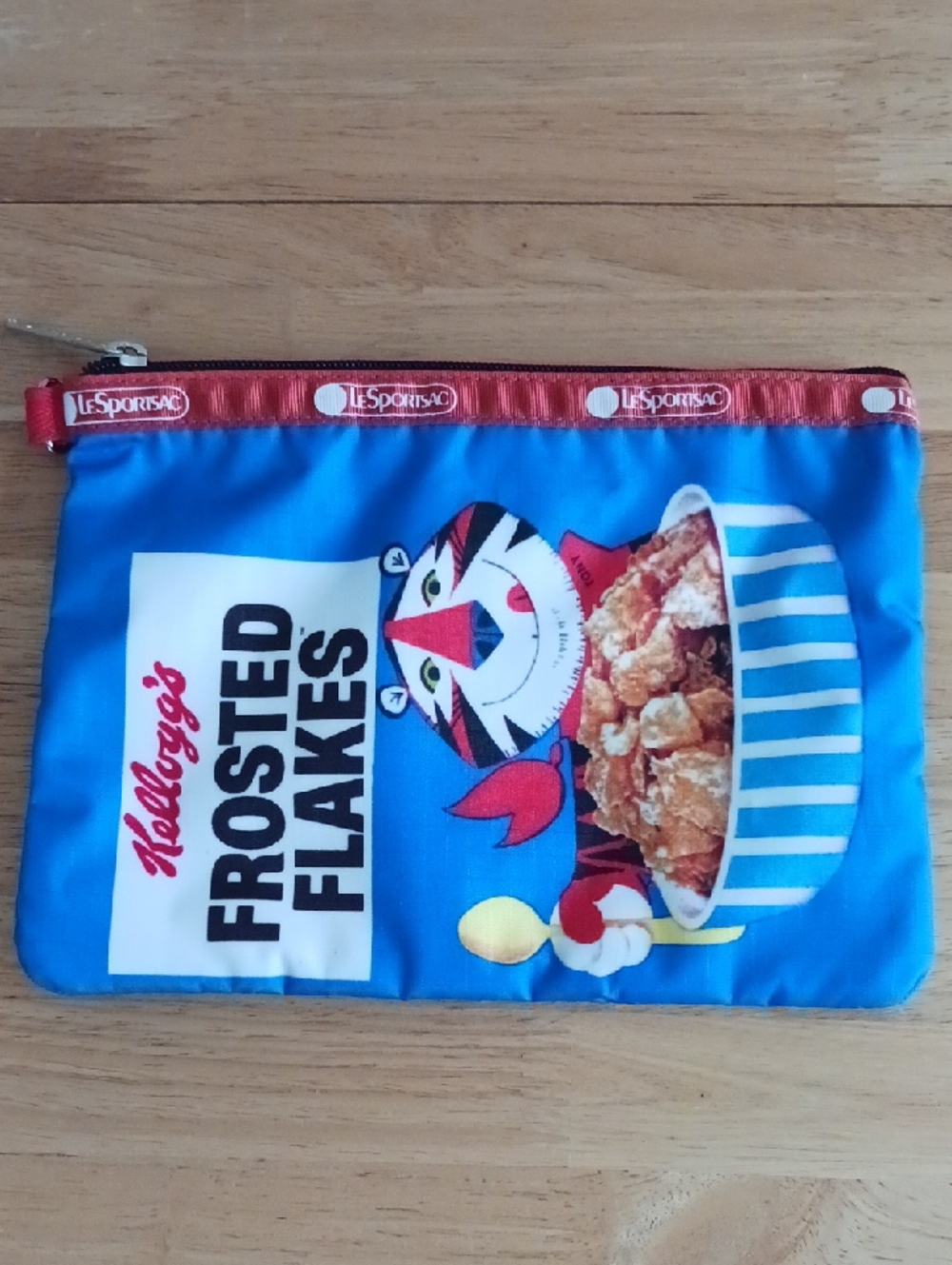 LeSportsac x Kellogg's Frosted Flakes Nylon Zipper Pouch - Picture 10 of 10